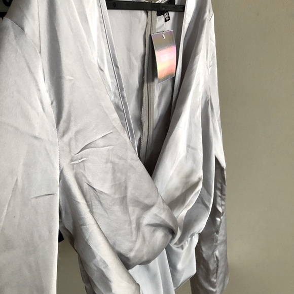 BNWT Missguided Satin Bodysuit - Picture 2 of 3